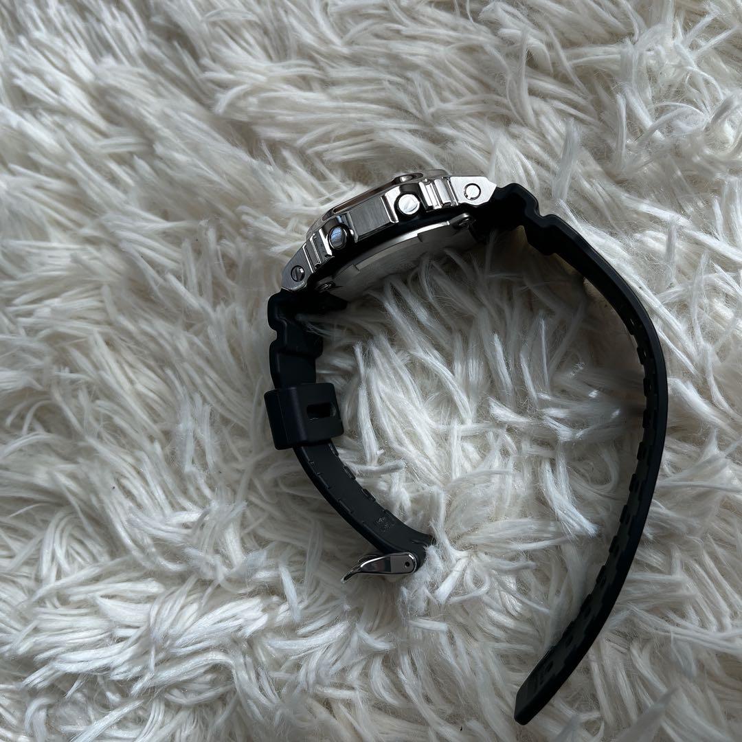 箱付き美品✨g-shock 5600 メタル　ブラック casio シルバー