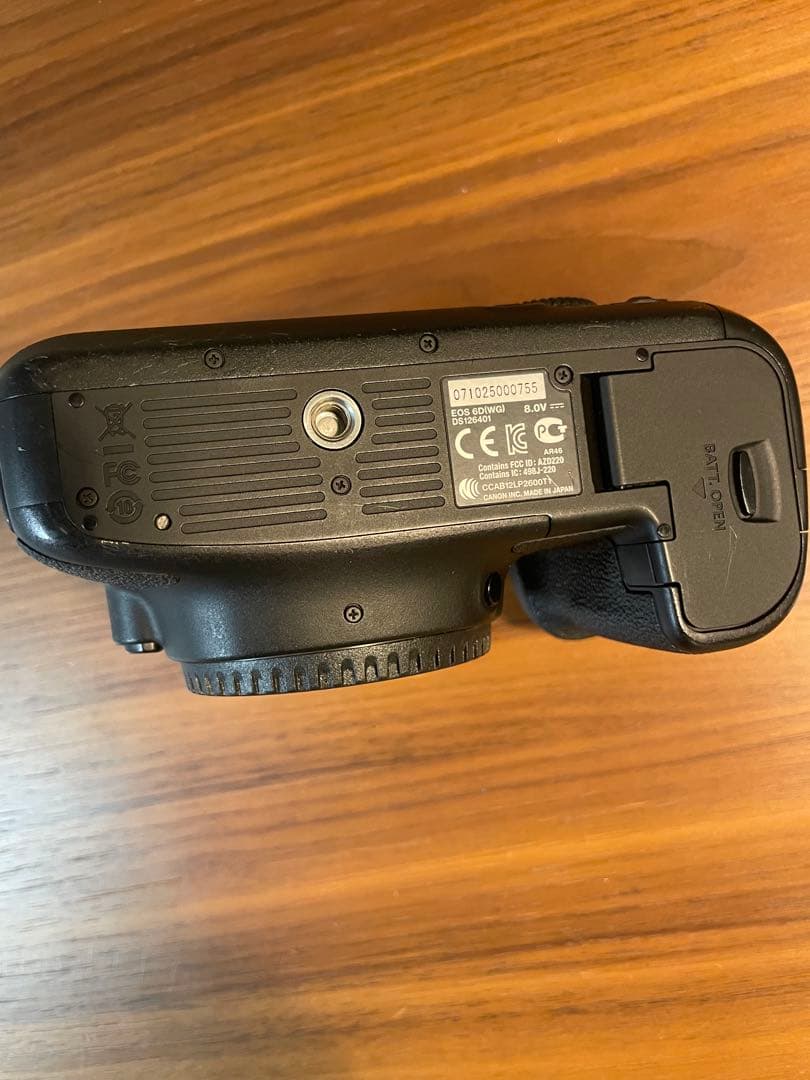 Canon EOS 6D ボディ フルサイズ一眼