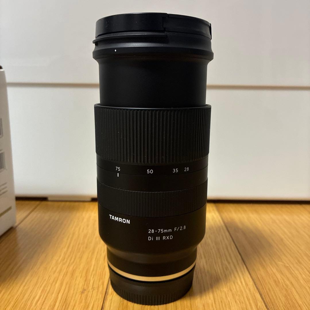TAMRON 28-75mm F2.8 Di IIIRXD フィルター付き