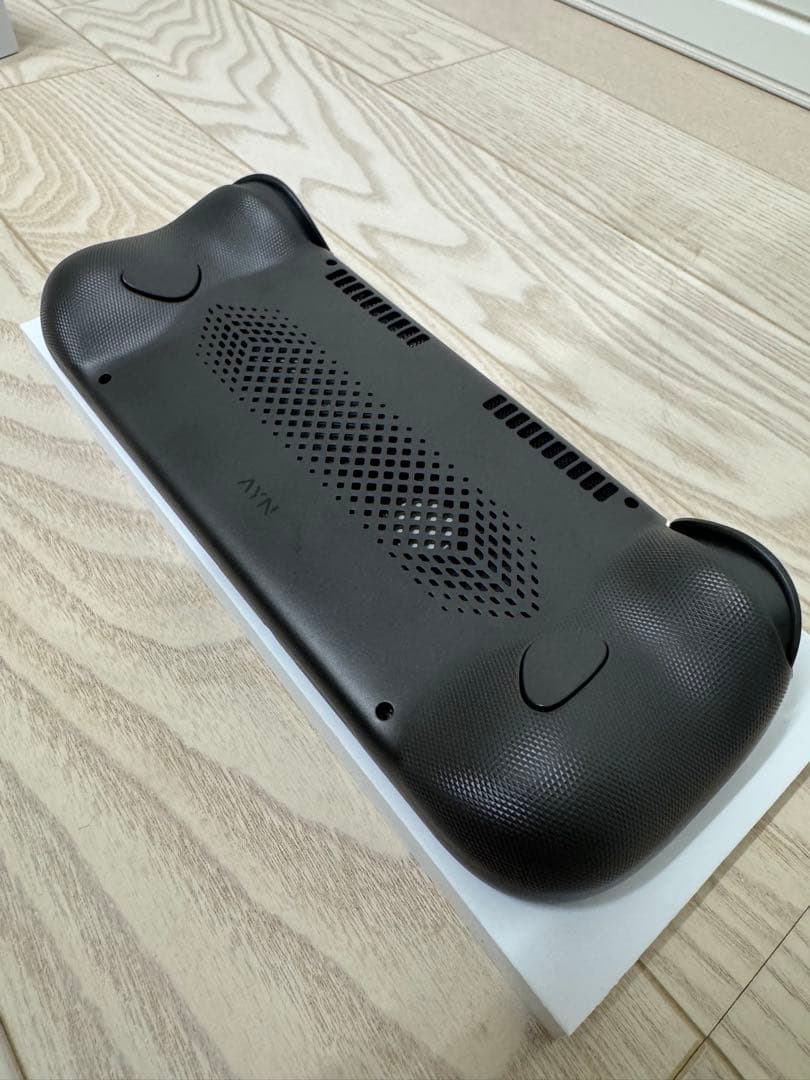 AYN Odin3 Pro（12GB / 256GB）　ブラック