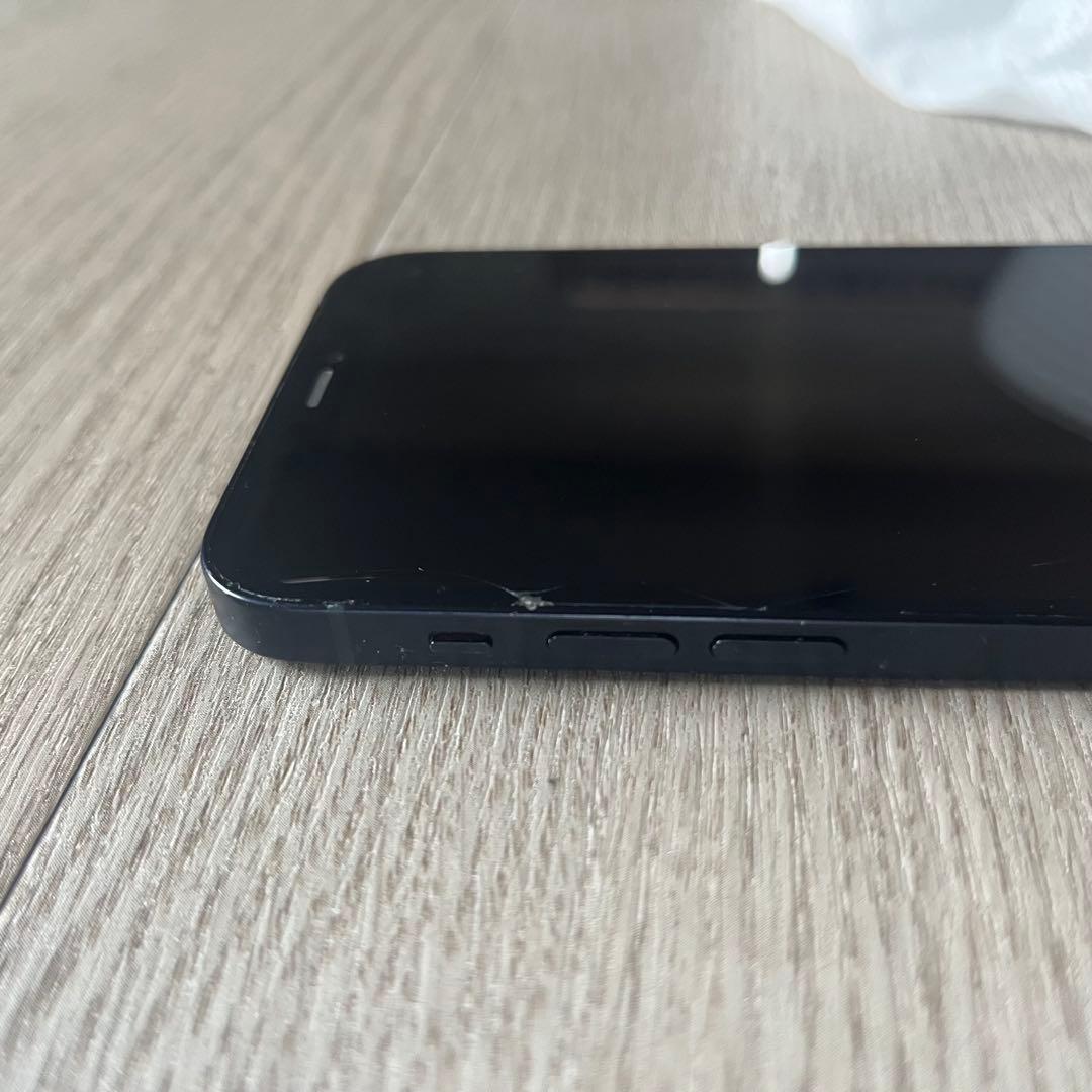 iPhone 12 ブラック 本体のみ 画面割れあり 動作確認済み