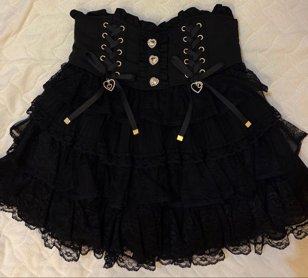 リズリサ ティアードフリルスカパン ブラック