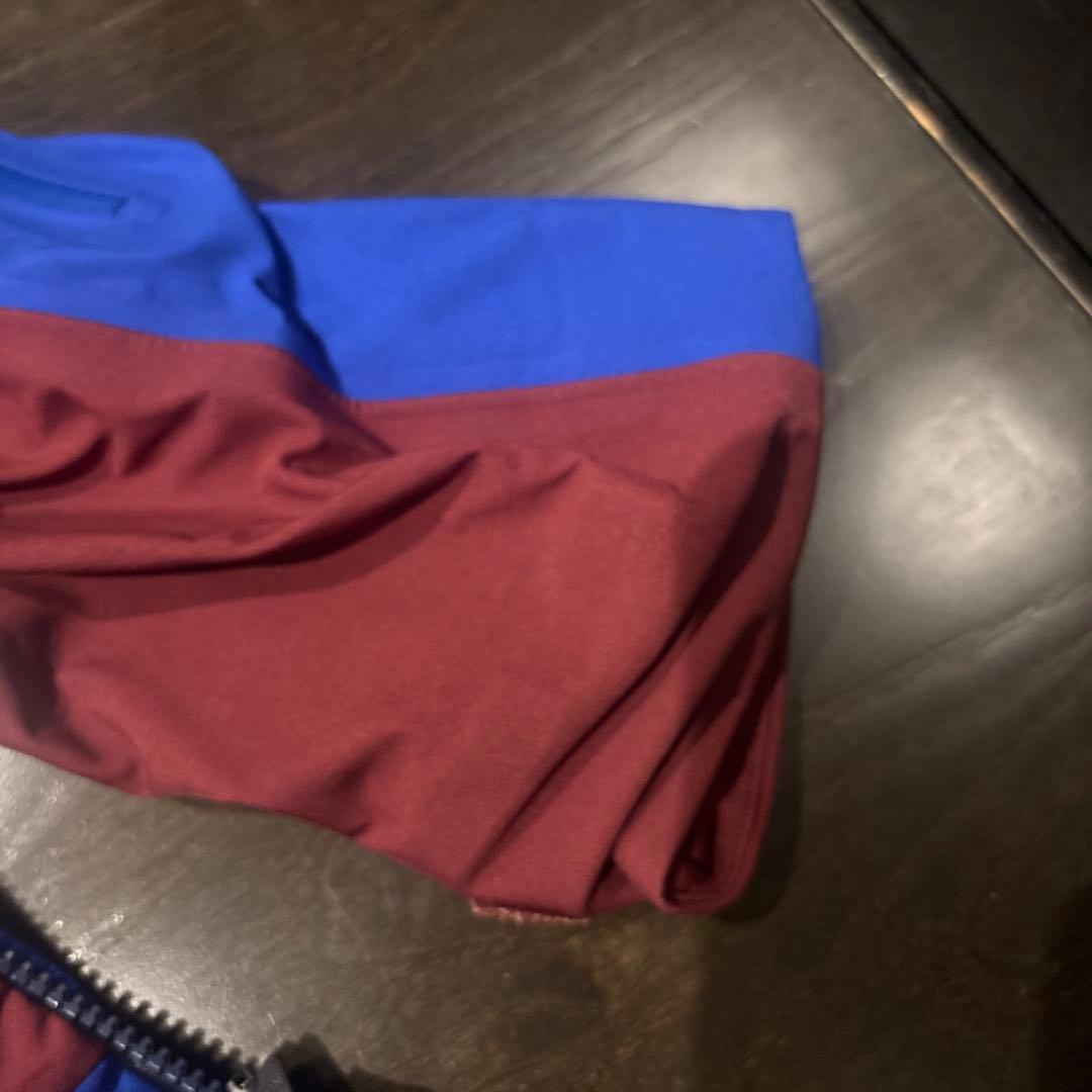 KHUSフード付きウェア