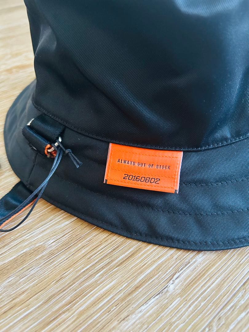 新品〈ALWAYS OUT OF STOCK〉バケットハット