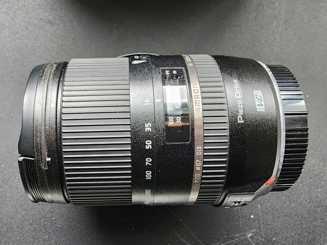 タムロン 16-300 F3.5-6.3 Di II VC MACRO EF