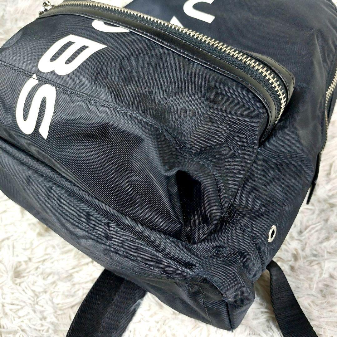 MARCJACOBS サスペリア デカロゴリュックサック バックパック ブラック