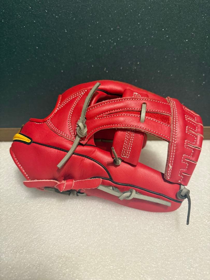 ★屋外未使用★ NIKE ナイキ 一般軟式 内野 VAPOR レッド 色褪せ無し