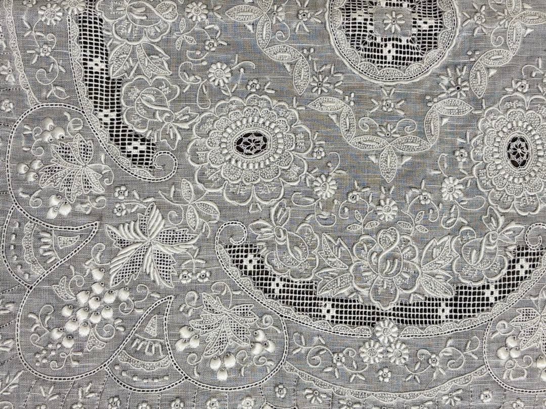 スワトウ　汕頭刺繍ハンカチB.