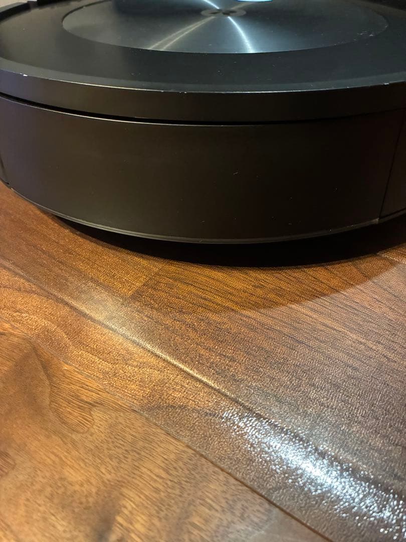iRobot ルンバ j7+ クリーンベース付き／付属品あり