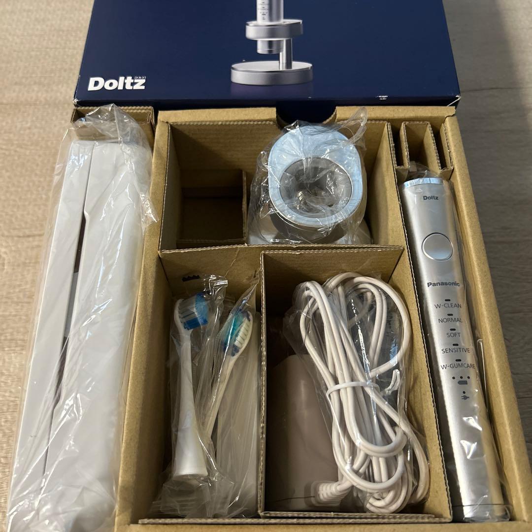 美品⭐︎Panasonic EW-CDP55-シルバー　音波振動歯ブラシ　ドルツ