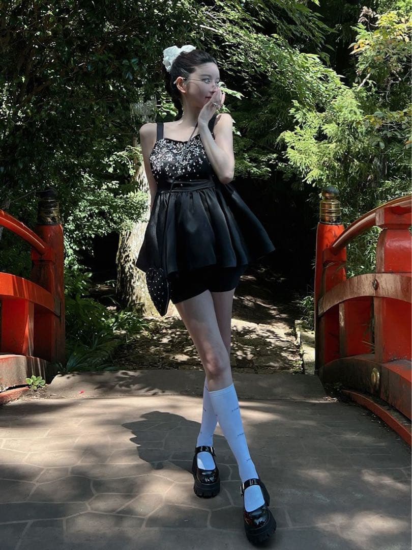 新品タグ付き ダーリッチ ジュエリーフレアチュニック ブラック