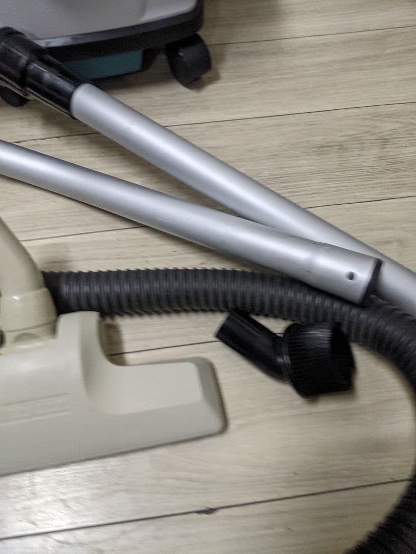 makita マキタ 乾湿両用 業務用 集じん機 モデル473 キャスター付