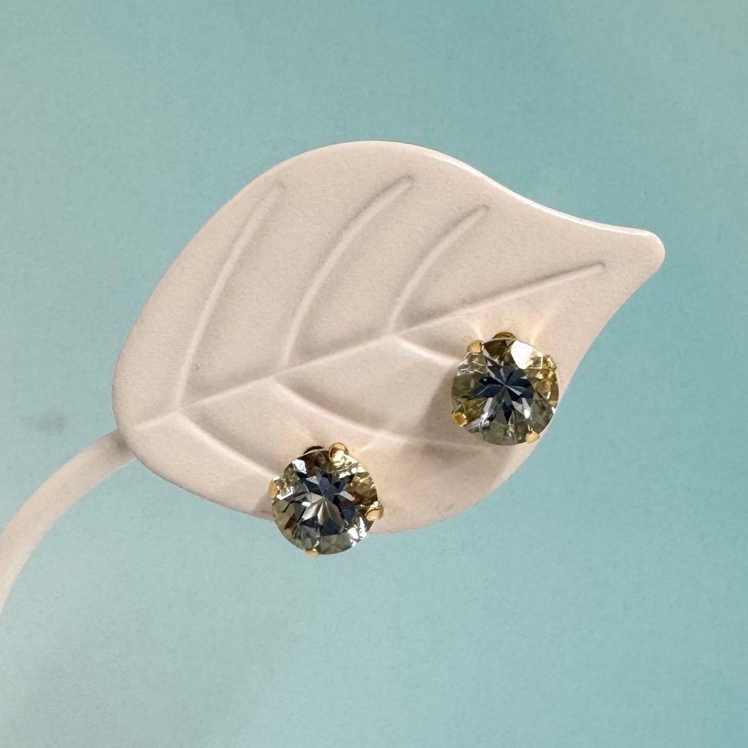 [お客] ◆新品◆ k18 アクアマリン　ピアス