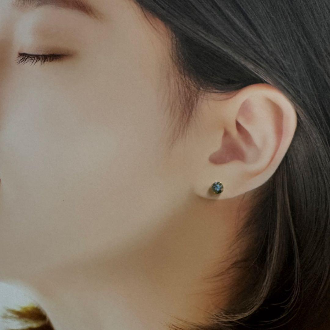 [お客] ◆新品◆ k18 アクアマリン　ピアス