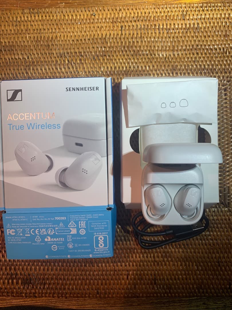 ヘッドホン Sennheiser ACCENTUM True Wireless