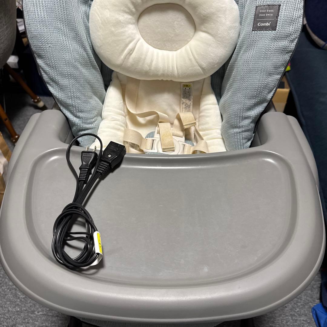 【一年使用】ネムリラ　オートスウィング（電動）