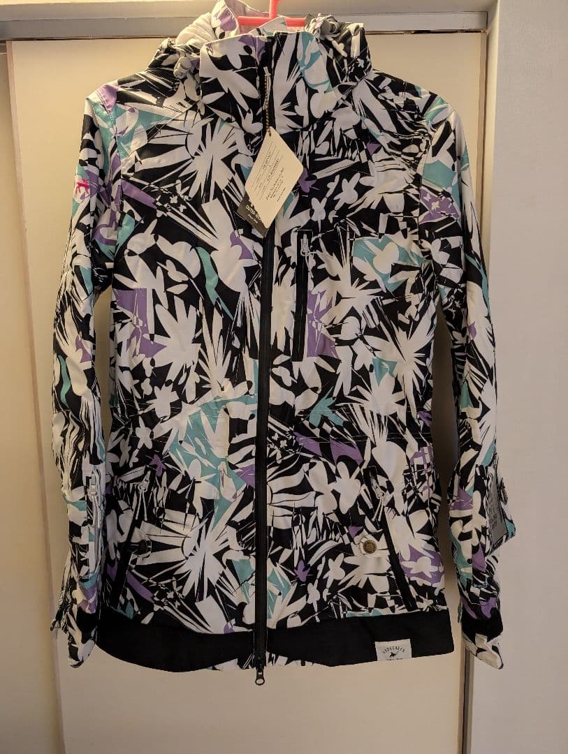 スノーボードウェア 女性用 多色デザイン