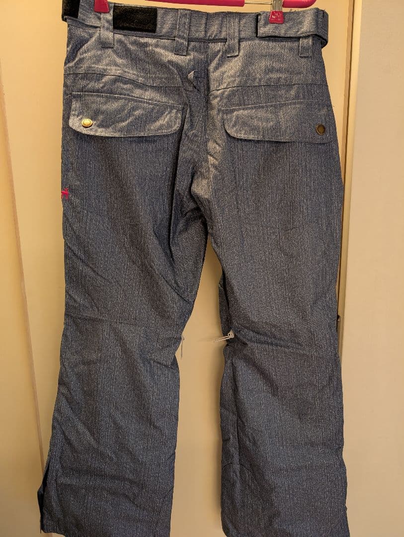 スノーボードウェア 女性用 多色デザイン