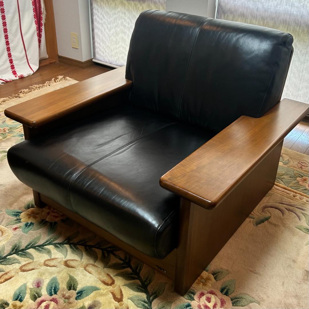 浜本工芸　黒本革レザー1人掛けソファ-b