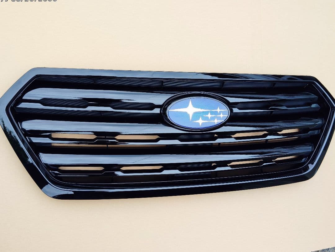 S*n様 スバル　レガシィアウトバックBS9前期型　純正フロントグリル