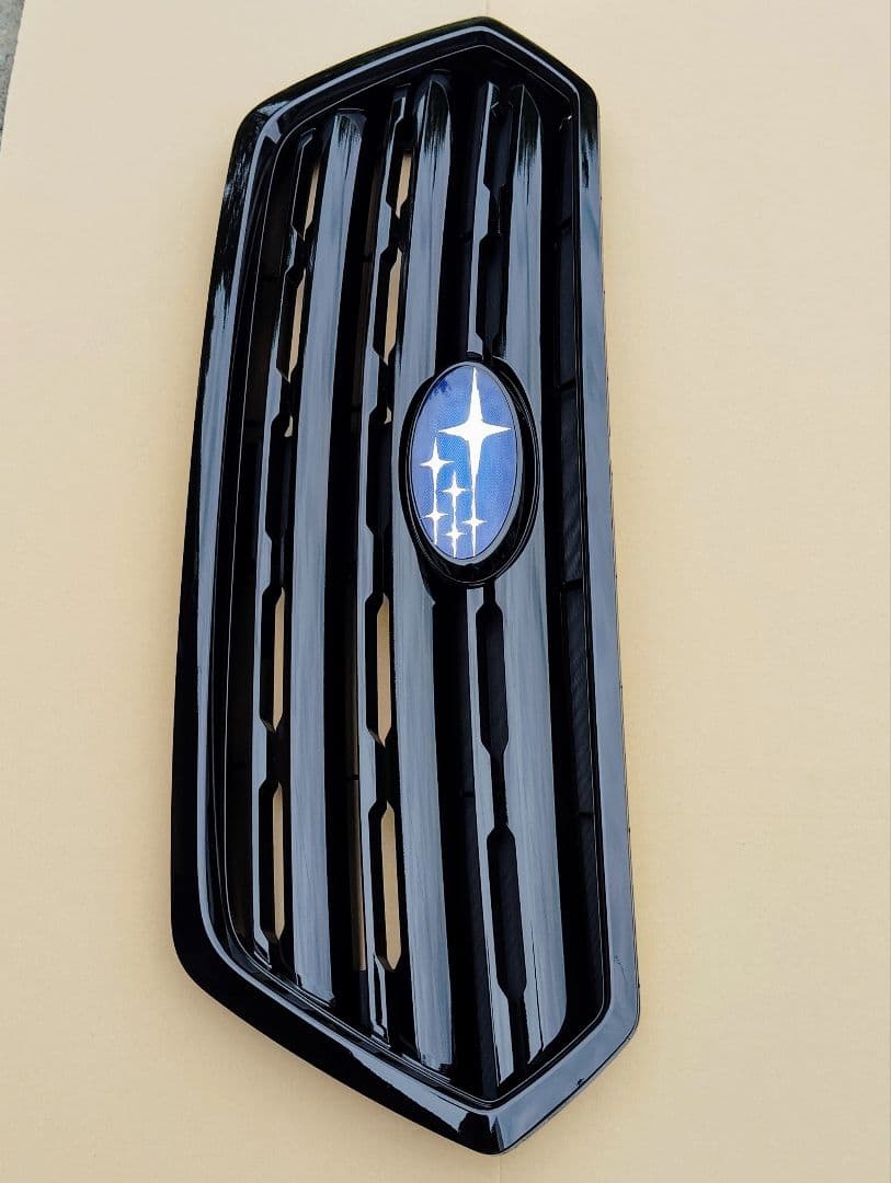 S*n様 スバル　レガシィアウトバックBS9前期型　純正フロントグリル