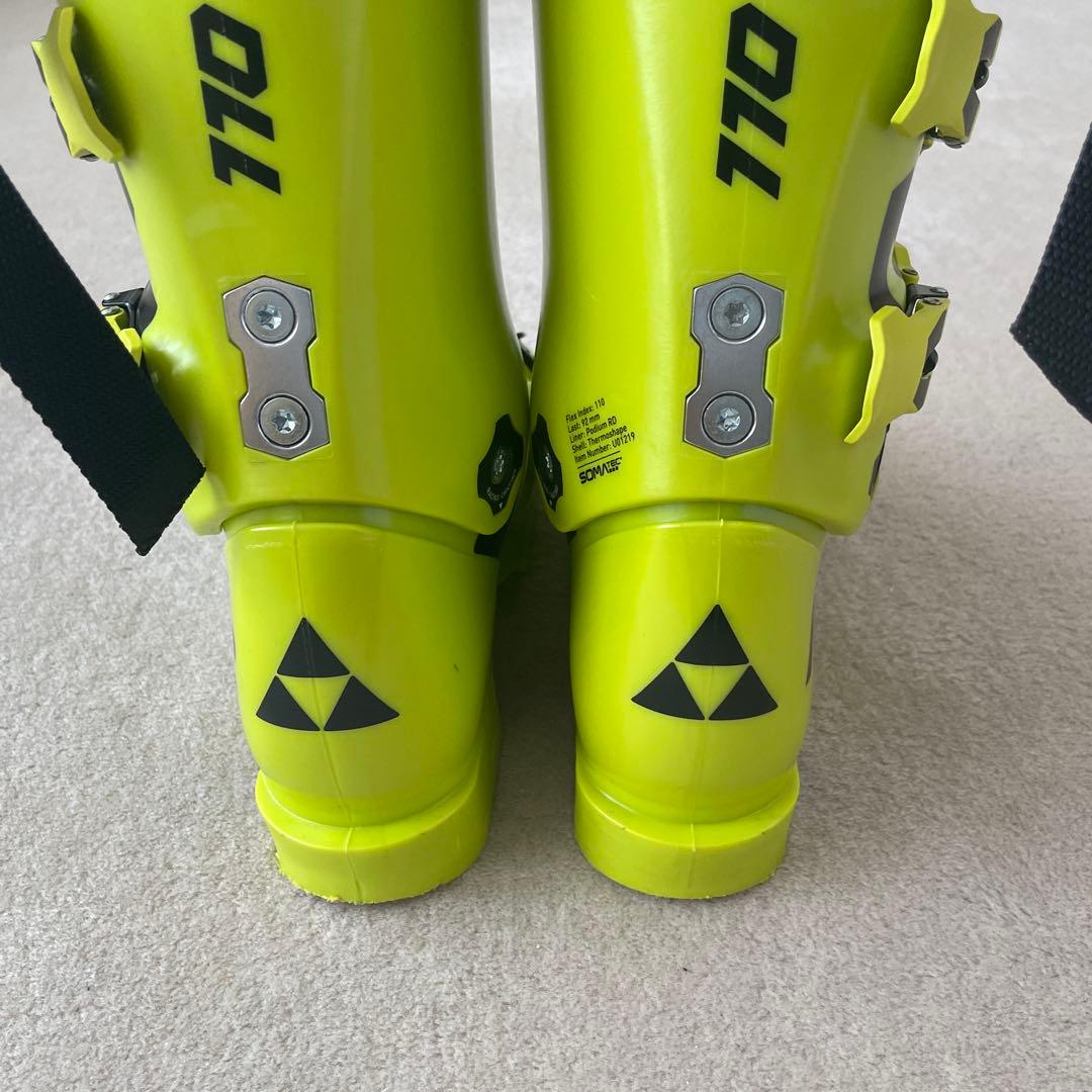 【新古品】FISCHER RC4 PODIUM スキーブーツ 110サイズ