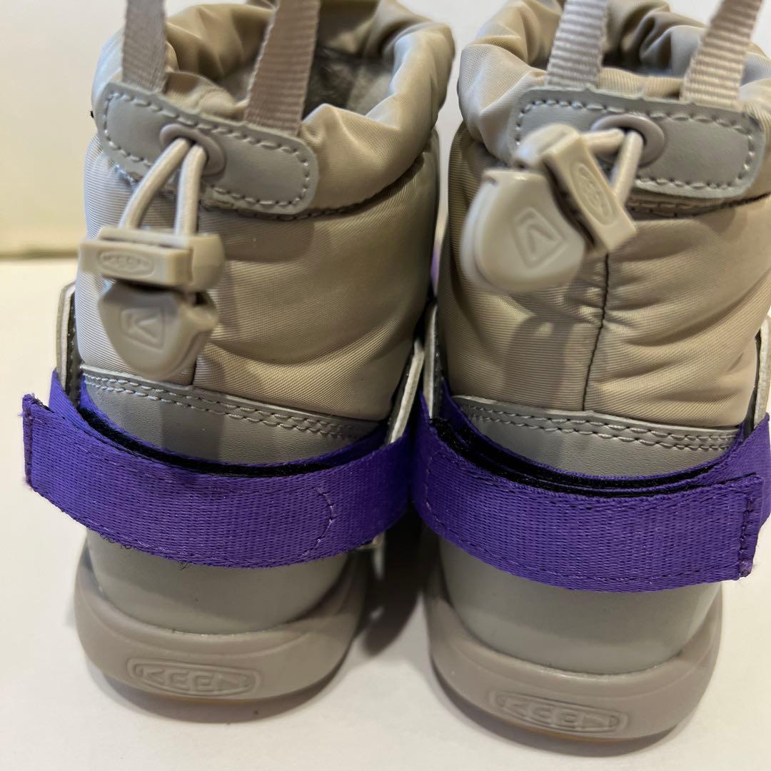 最終値下げ！新品！KEENスノーブーツ23.5