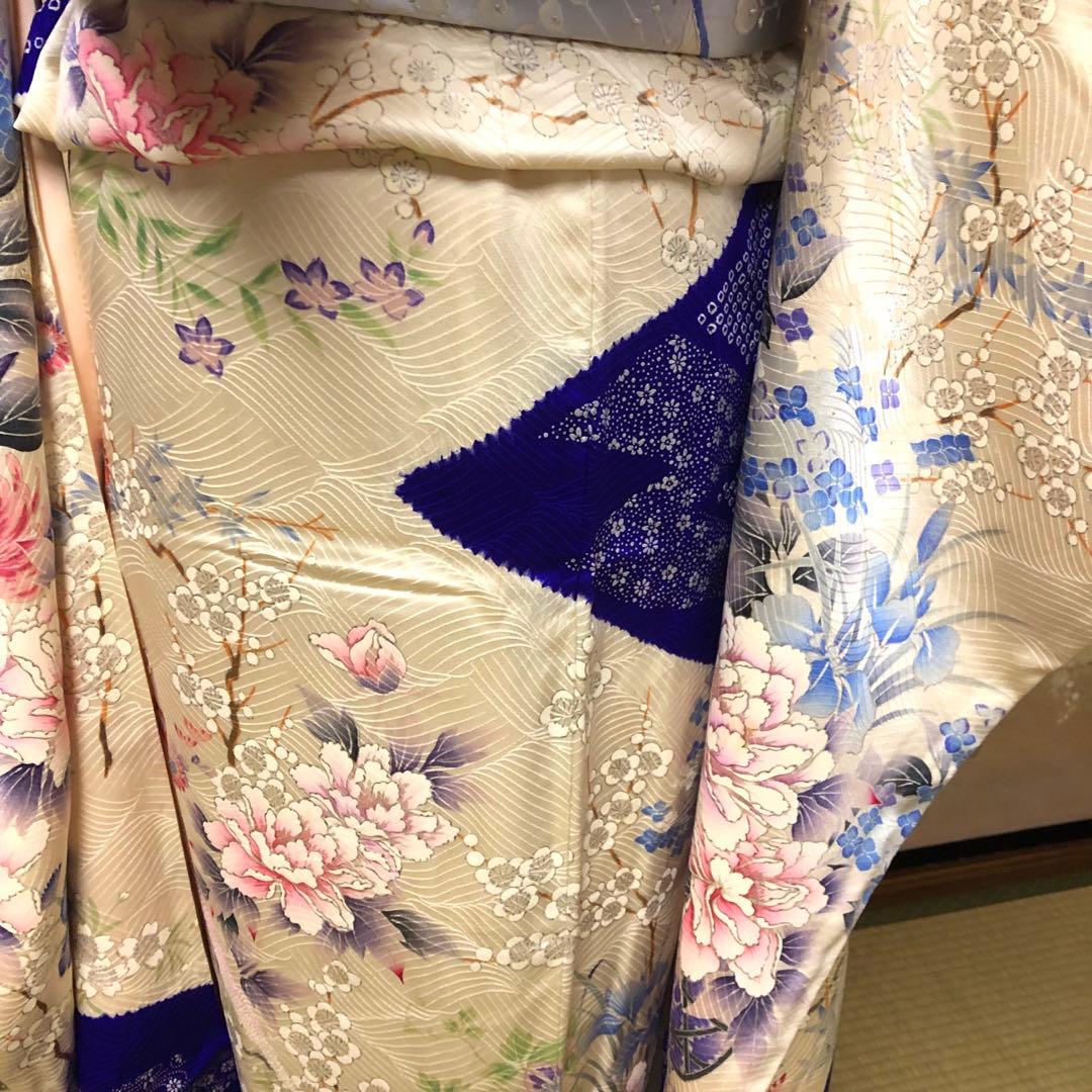 ゆです！正絹　レトロな高級振袖
