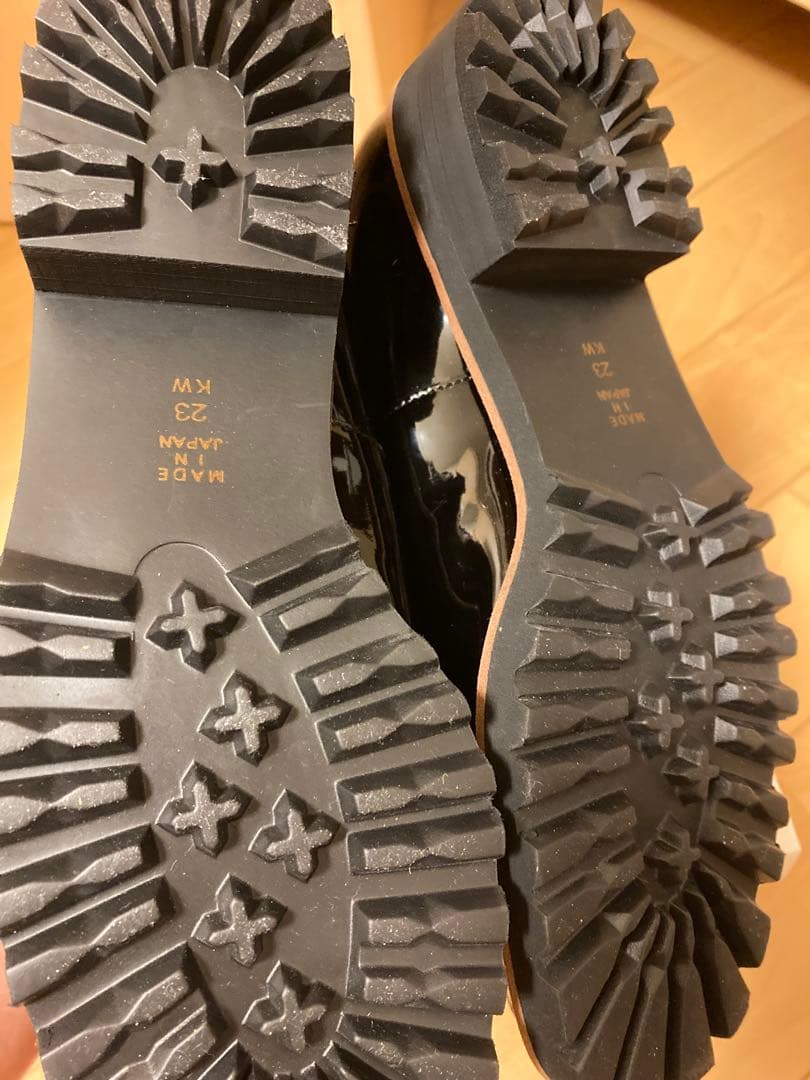 【新品】DIANA ダイアナ エナメル ローファー 23センチ