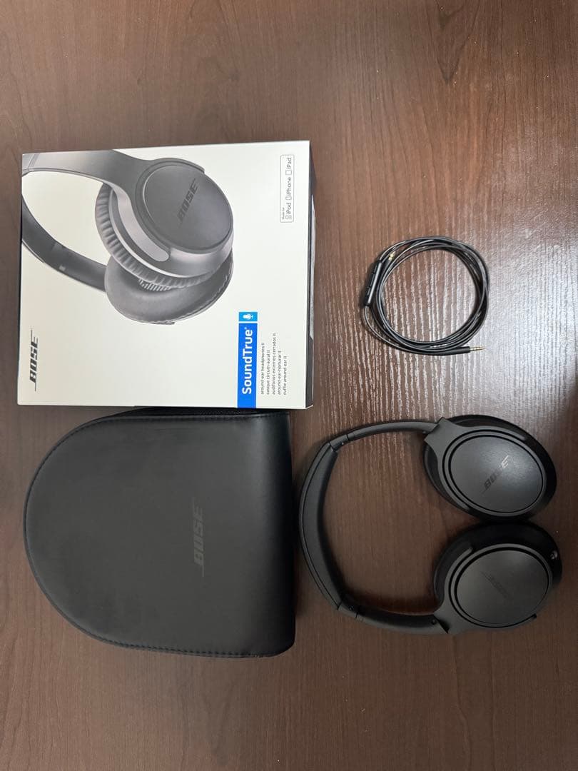 ヘッドホン BOSE SoundTrue II Around-Ear Headphones