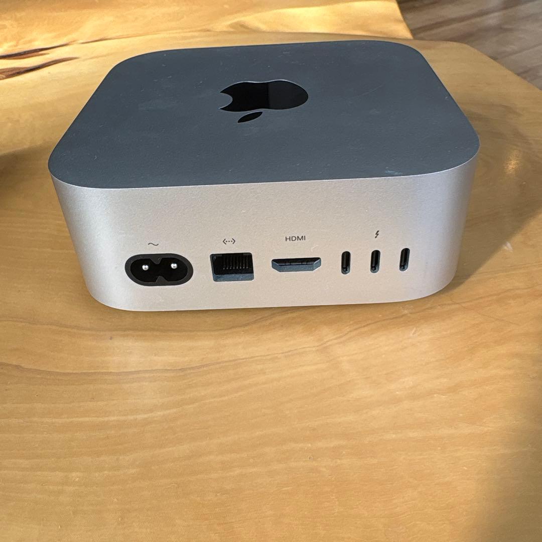 Apple Mac mini m4 シルバー　16GB 256GB