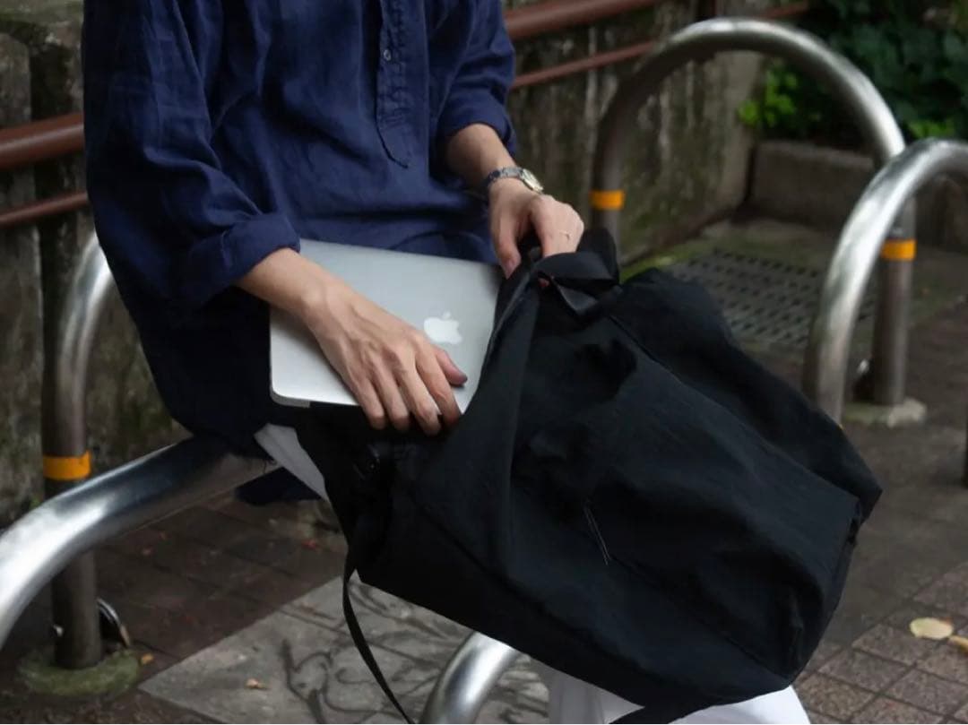 CONTAINER CARRYING TOOL バッグ　1LDK