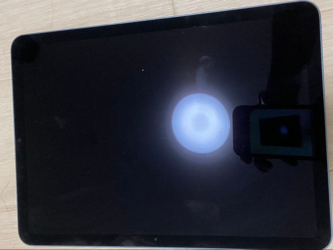 iPad Air (第5世代) ジャンク品 （水没）純正キーボード（使用可能）