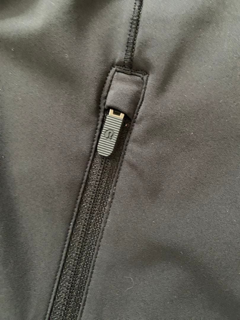 Lululemon ルルレモン　define ジャケット