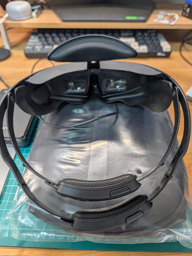 HMZ-T3W パーソナル 3D ビューアー