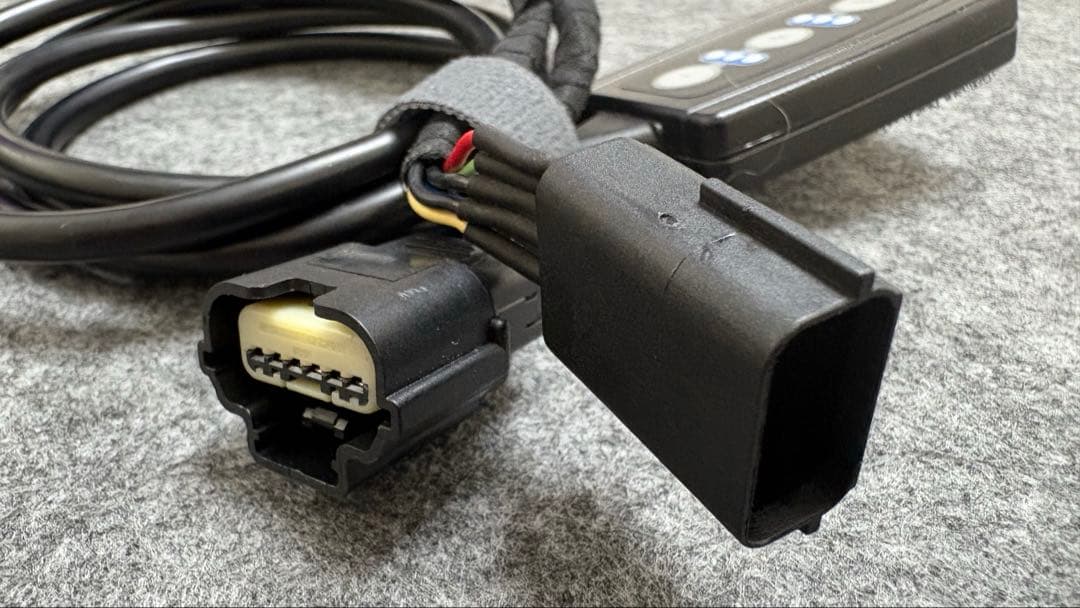 PPT スロットルコントローラー volvo V40