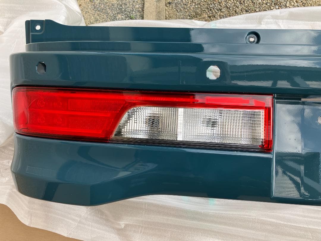 新車外し　エブリワゴン　ＤＡ１７Ｗ　6型　リアバンパー