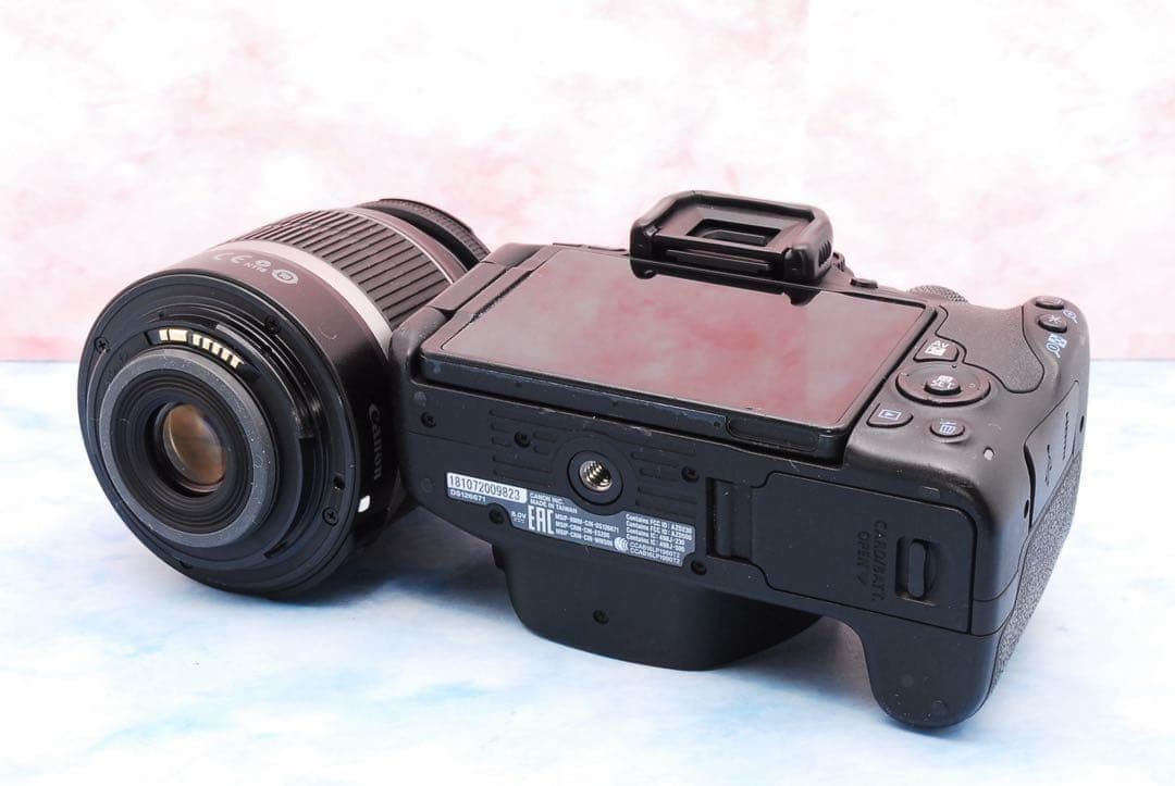 キャノン kiss X9☆一眼レフカメラ☆手ぶれ補正レンズ☆スマホ転送OK