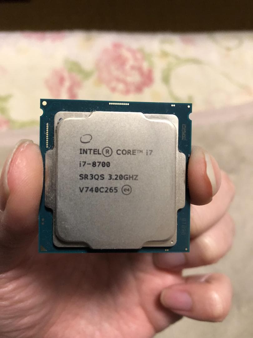 【動作品】Intel Core i7 8700