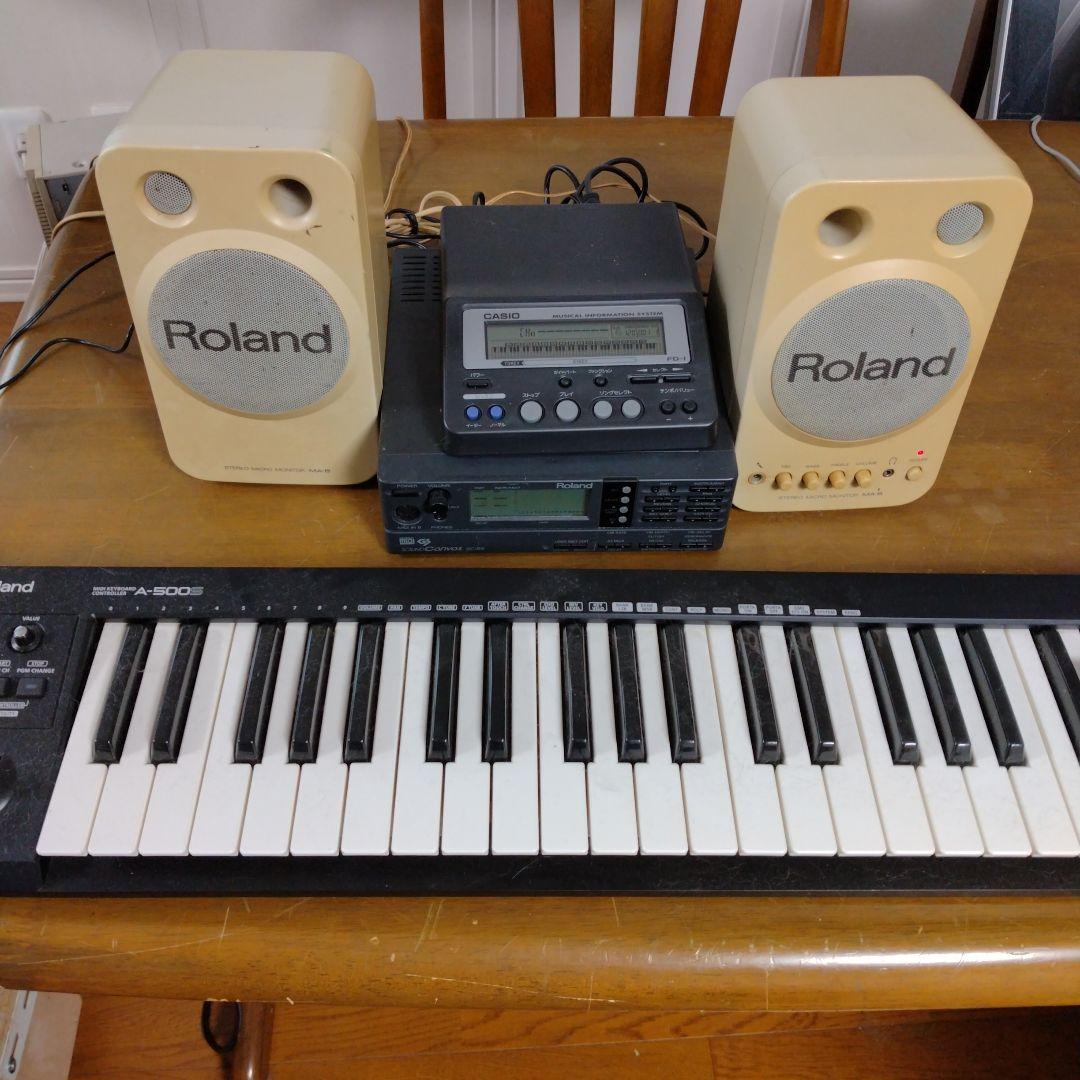 ★Roland SC-88 GS MIDI音源 ジャンクです。 取扱説明付