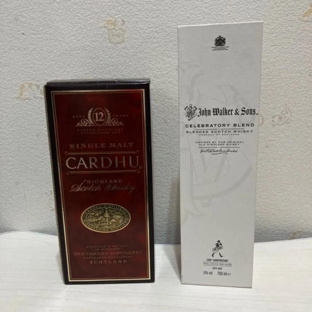 カーデュ12年とジョン・ウォーカー&サンズ セレブラトリー・ブレンドの2本セット