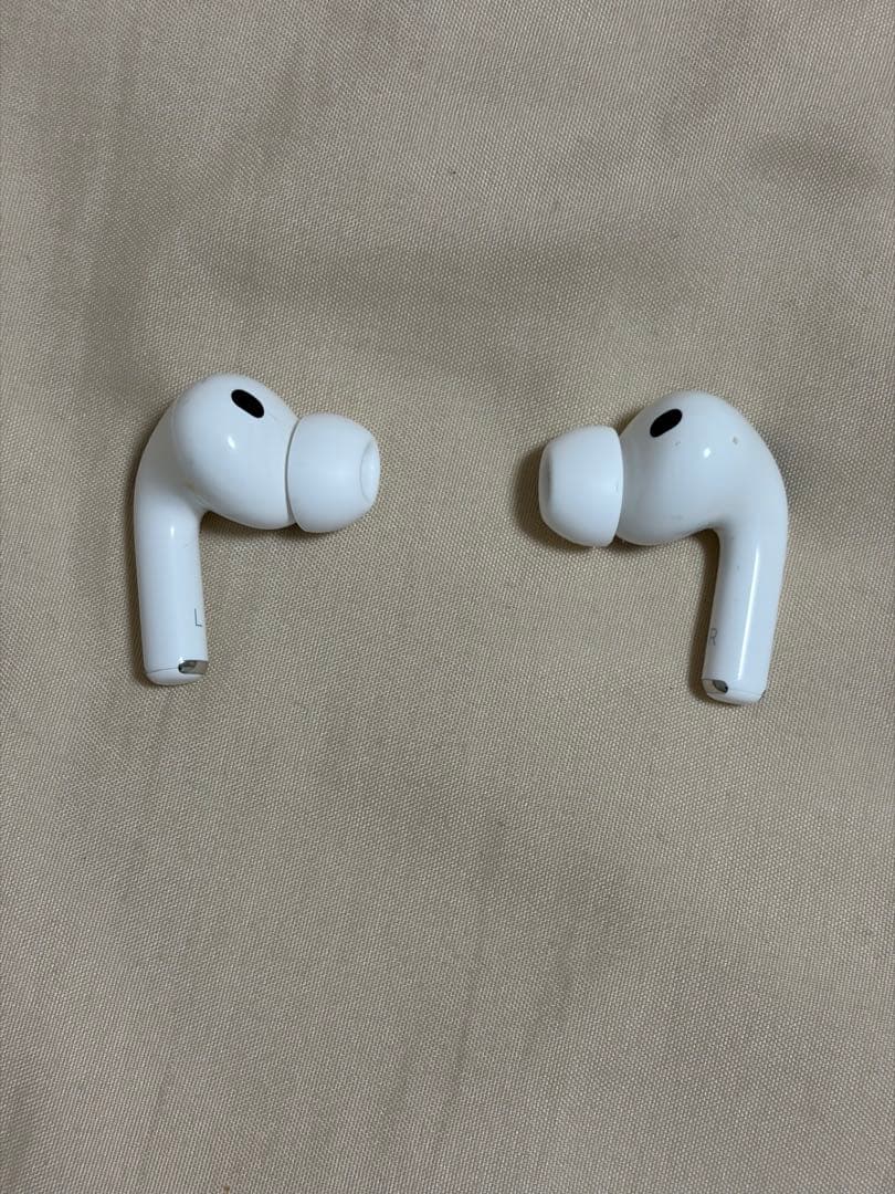 Apple airpods pro ３ care+付き