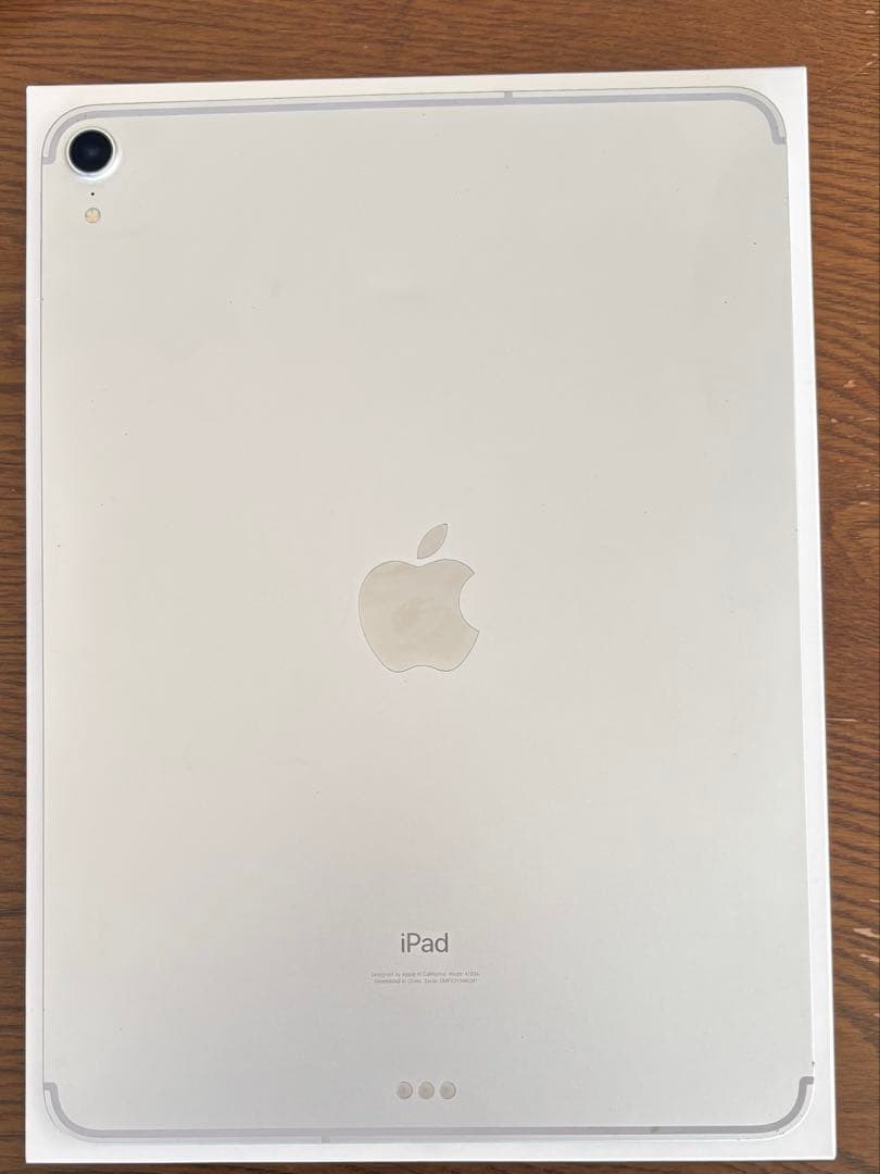 iPad pro 11インチ　Wi-Fi + Cellular
