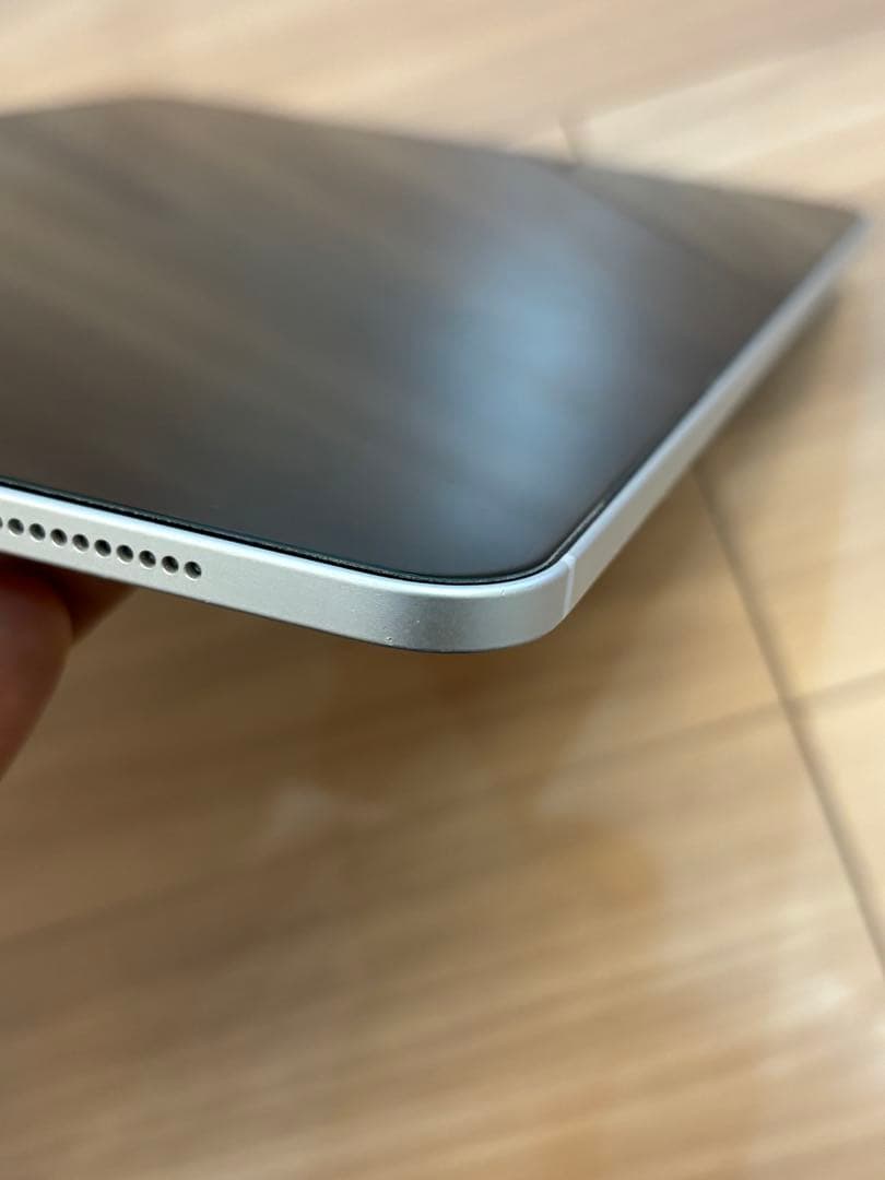 iPad pro 11インチ　Wi-Fi + Cellular