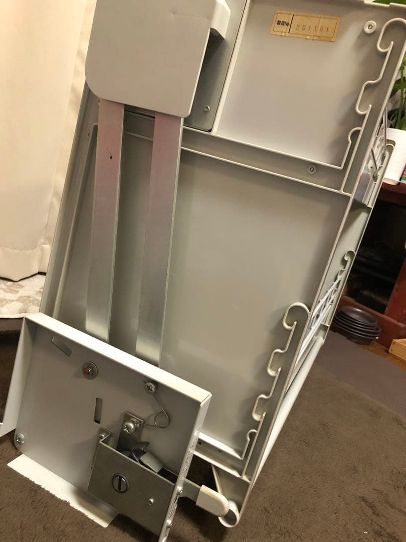 クリナップ　昇降式吊戸棚