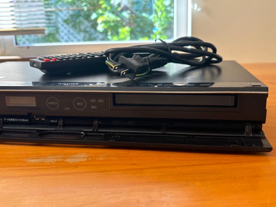 ★SHARP AQUOS BD-T1100 BluRayレコーダー★1TB