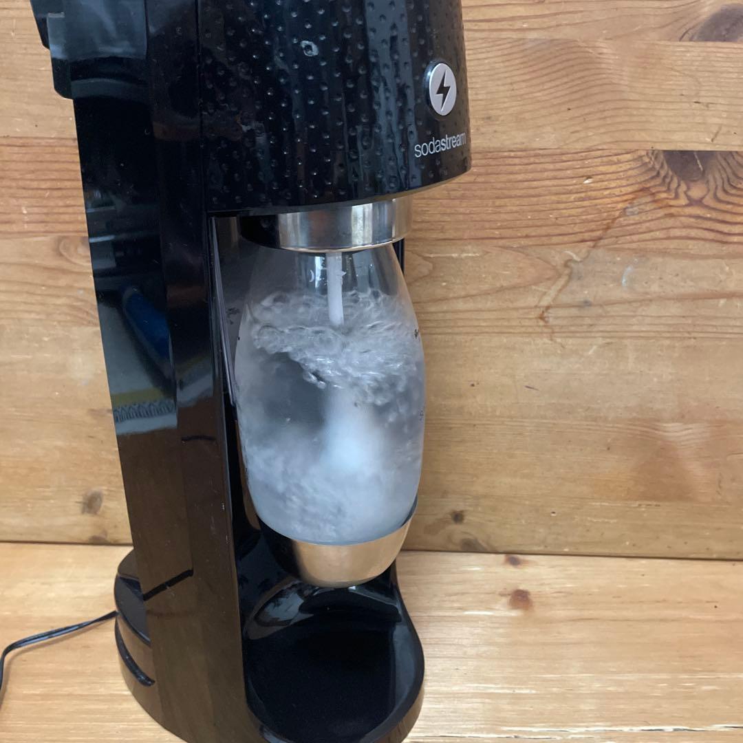 SodaStream スピリットワンタッチ 未使用ボトルガスシリンダー2本付き