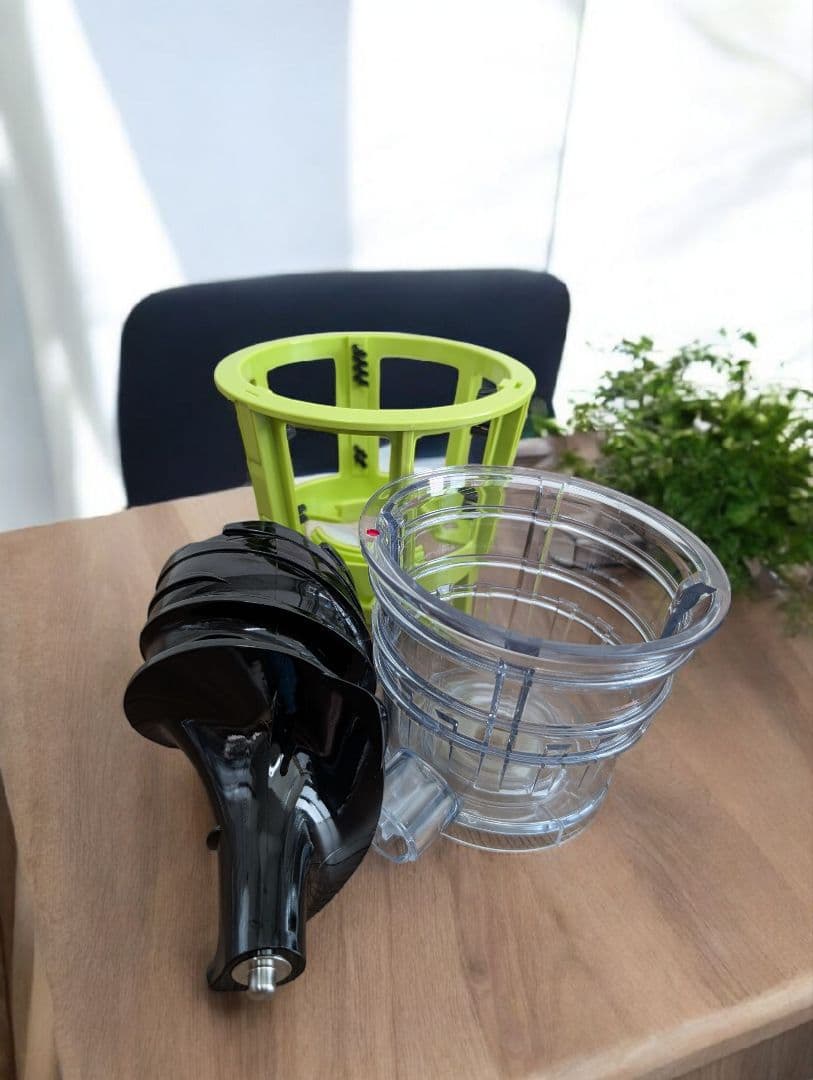 クビンス JSG-721 ホールスロー ジューサー Kuving レッド