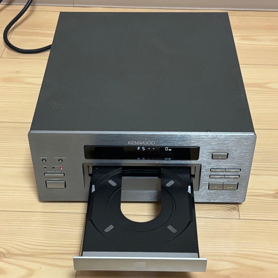 【美品】　KENWOOD CDプレイヤー DPF-7002　ジャンク