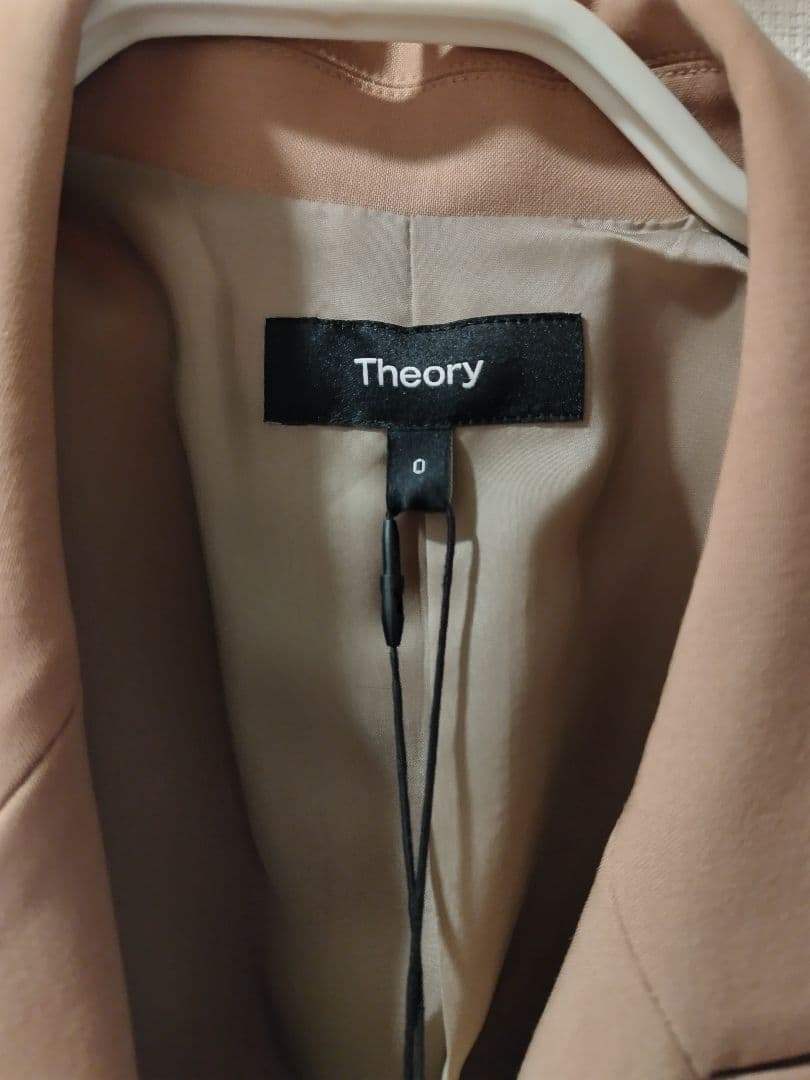 新品タグあり✨️Theory ETTIENNETTE Ｂ サイズ0